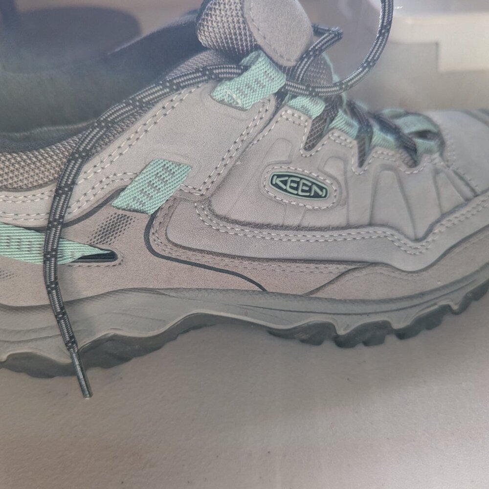 Keen hiking boots - Picture 4 of 5